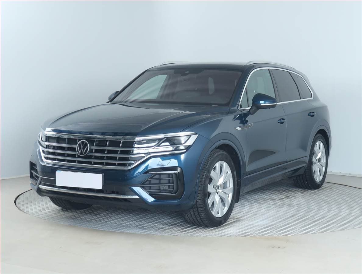 Volkswagen Touareg - 2