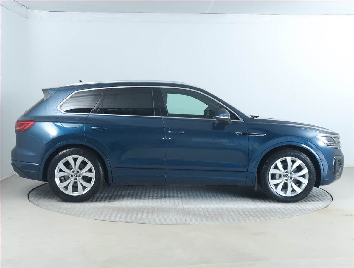 Volkswagen Touareg - 6