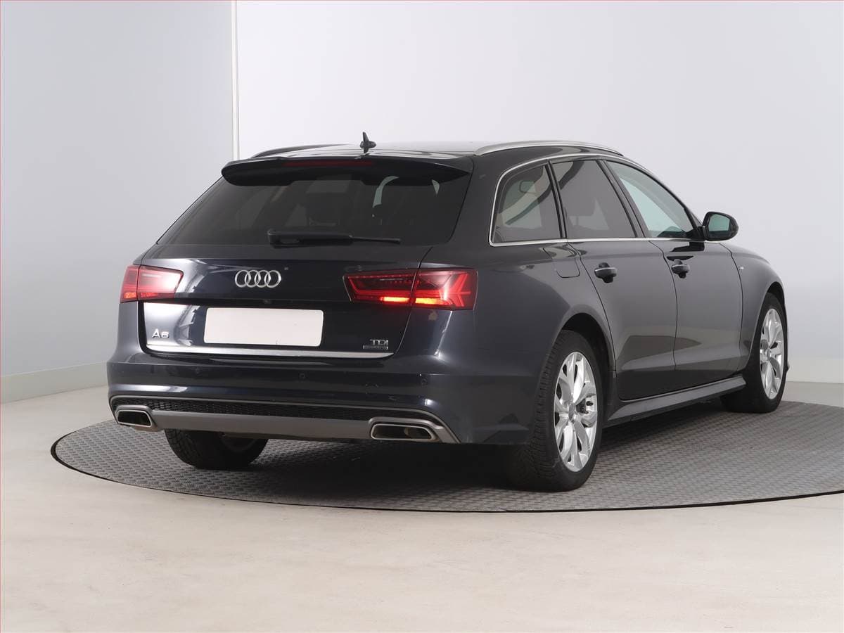 Audi A6 - 5