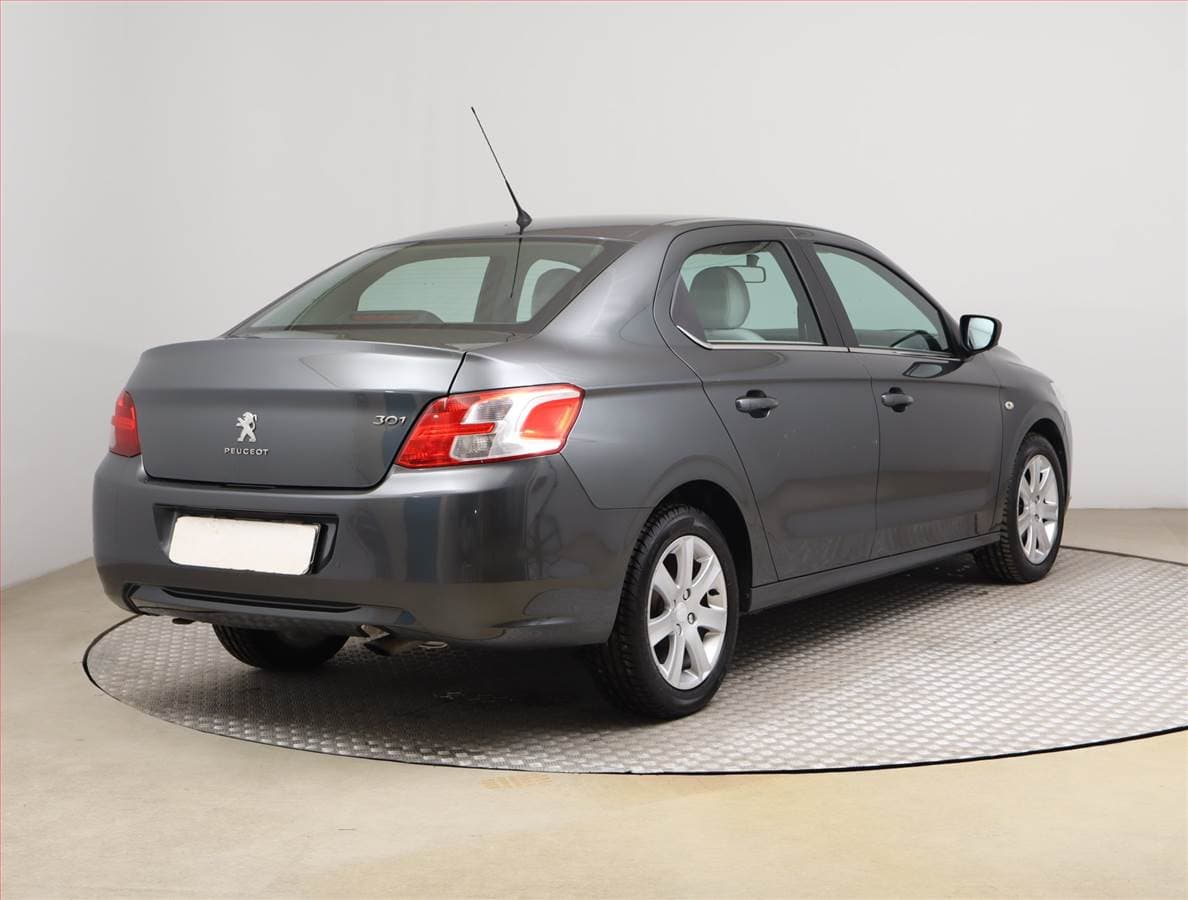 Peugeot 301 - 5