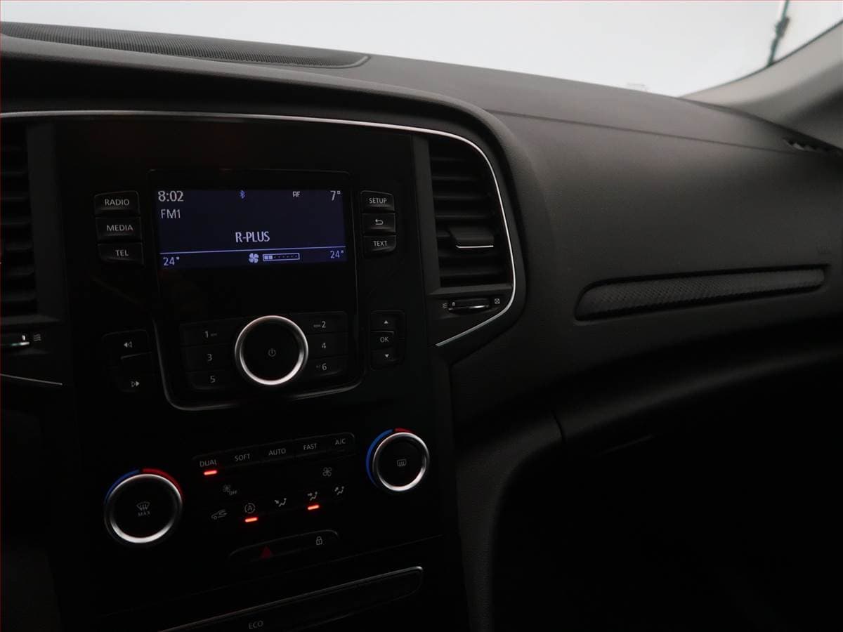 Renault MEGANE - 12