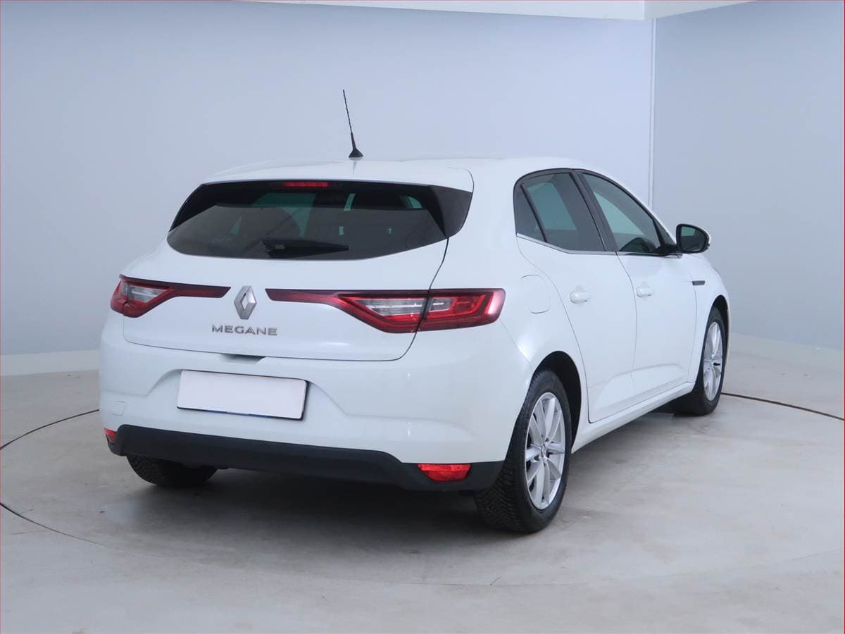Renault MEGANE - 5