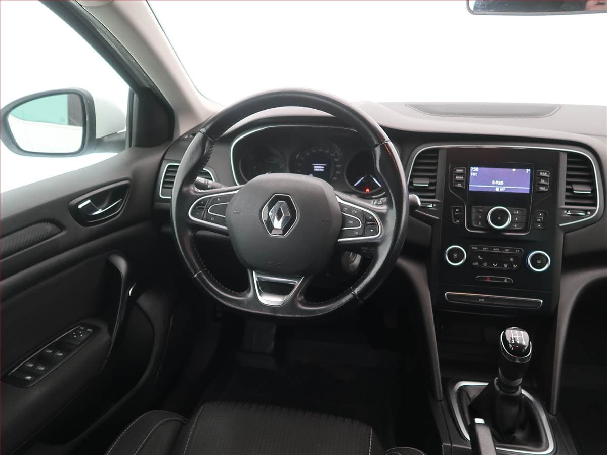 Renault MEGANE - 7