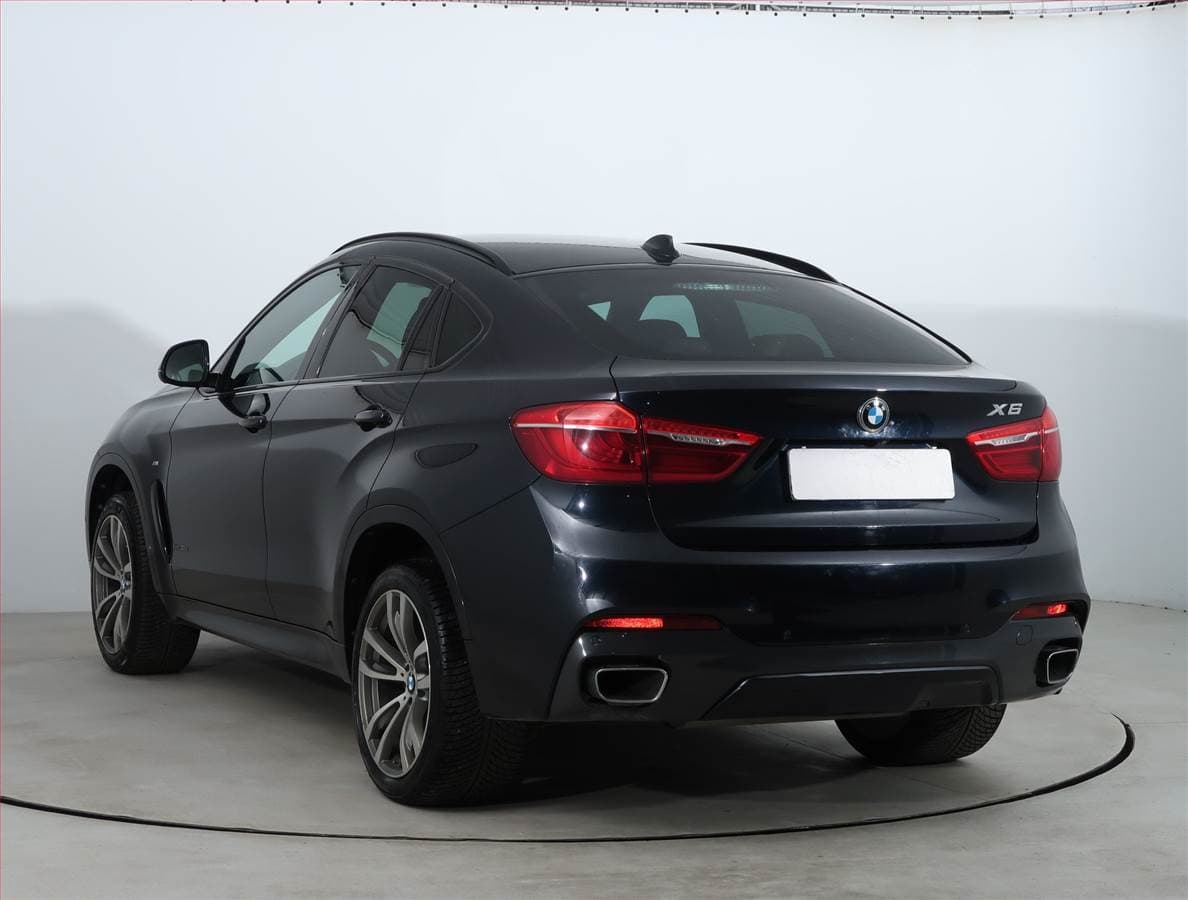 BMW X6 - 28