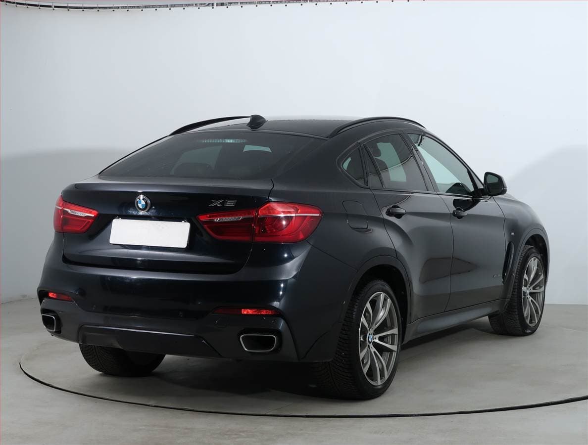 BMW X6 - 37