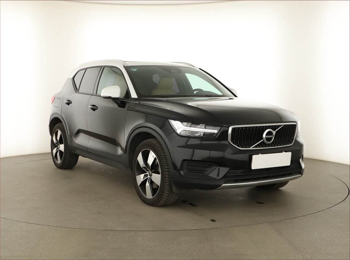 Volvo XC40 D4 AWD