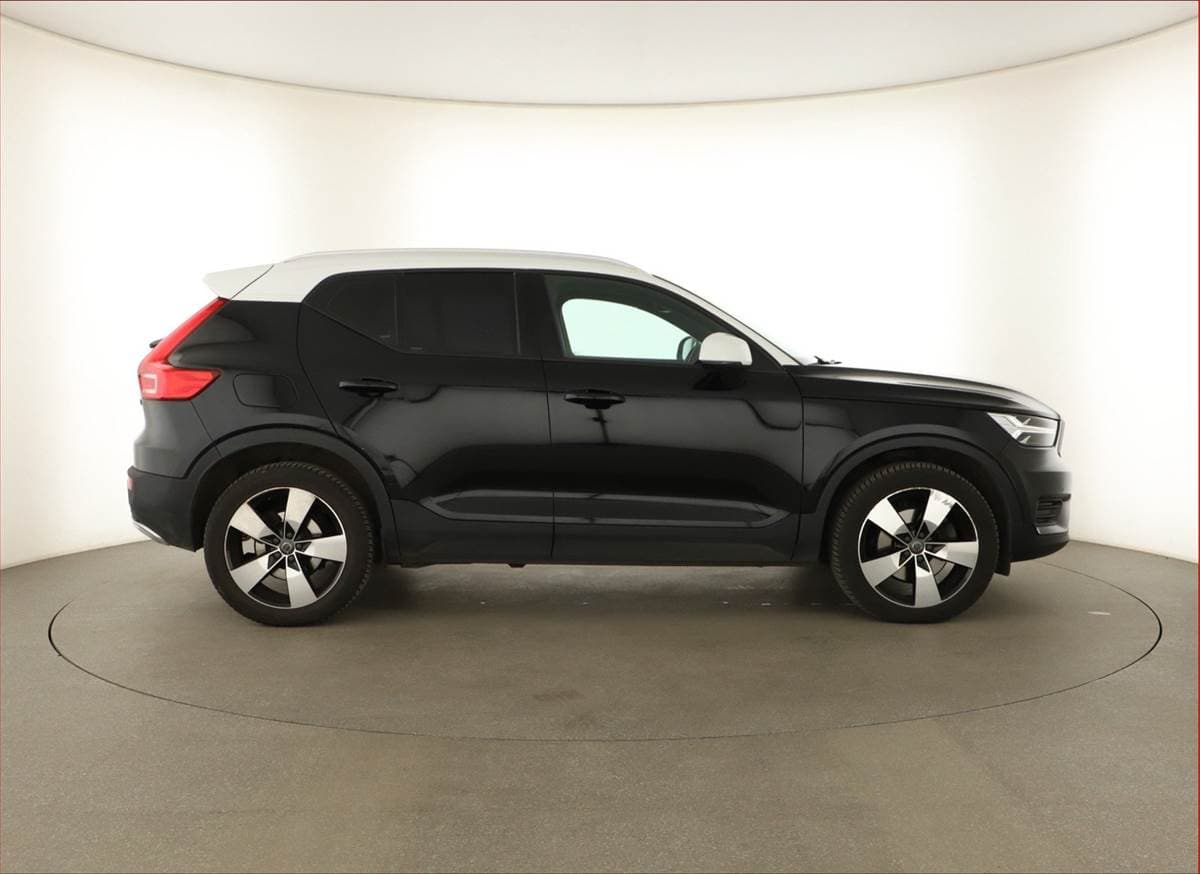 Volvo Xc40 - 146