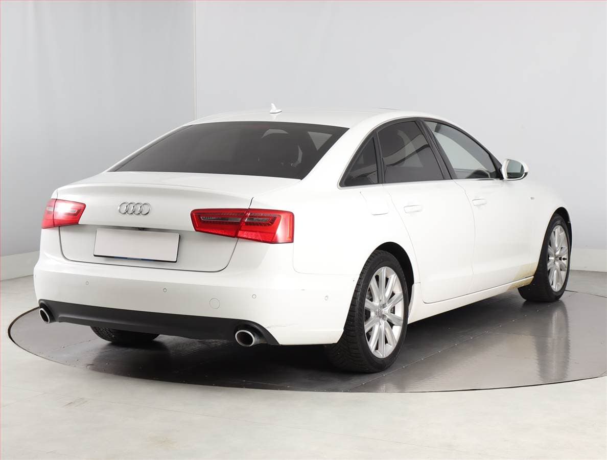 Audi A6 - 5