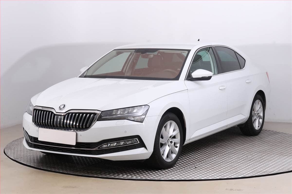 Škoda SUPERB - 2