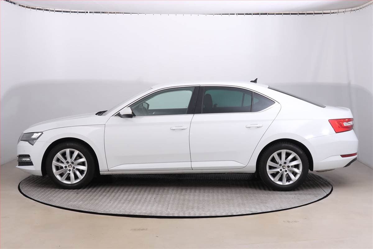 Škoda SUPERB - 3