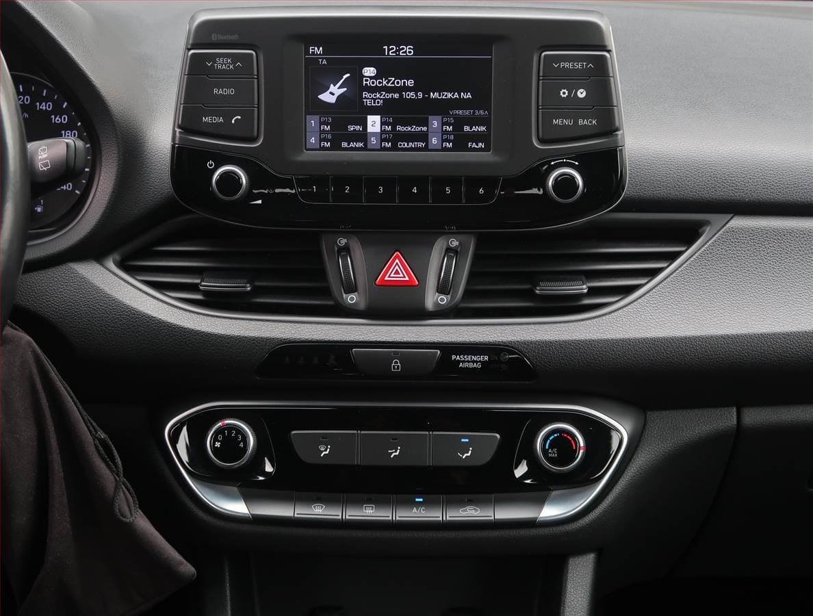 Hyundai i30 - 12
