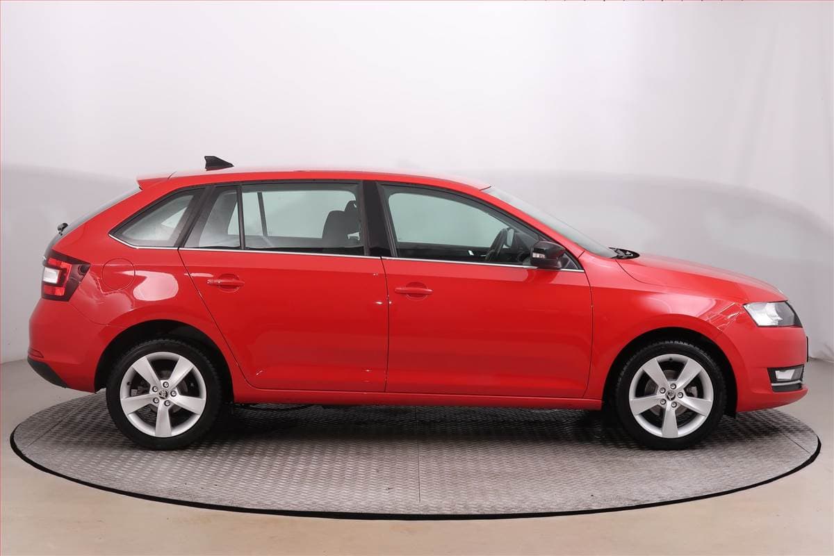 Škoda RAPID - 6