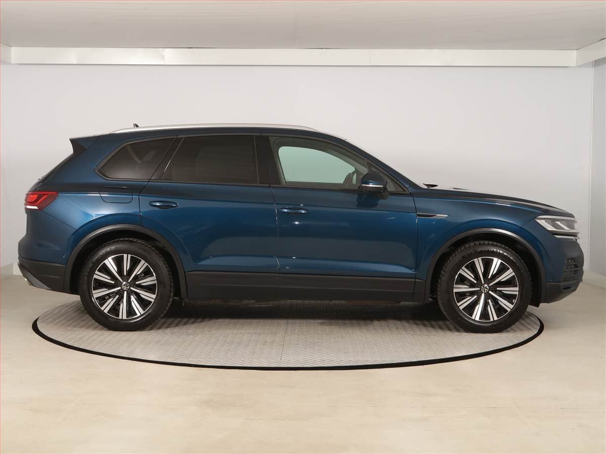 Volkswagen Touareg - 101