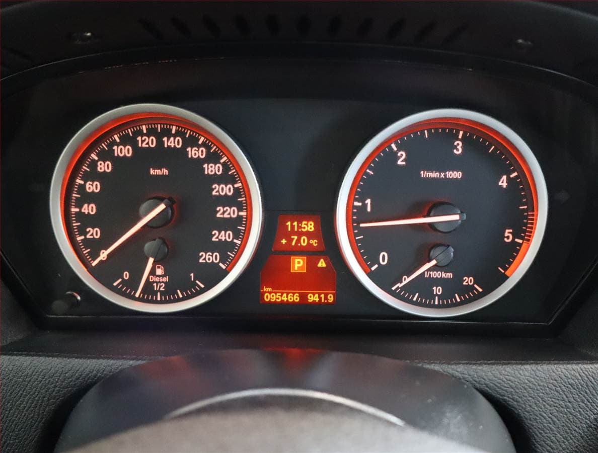 BMW X6 - 10