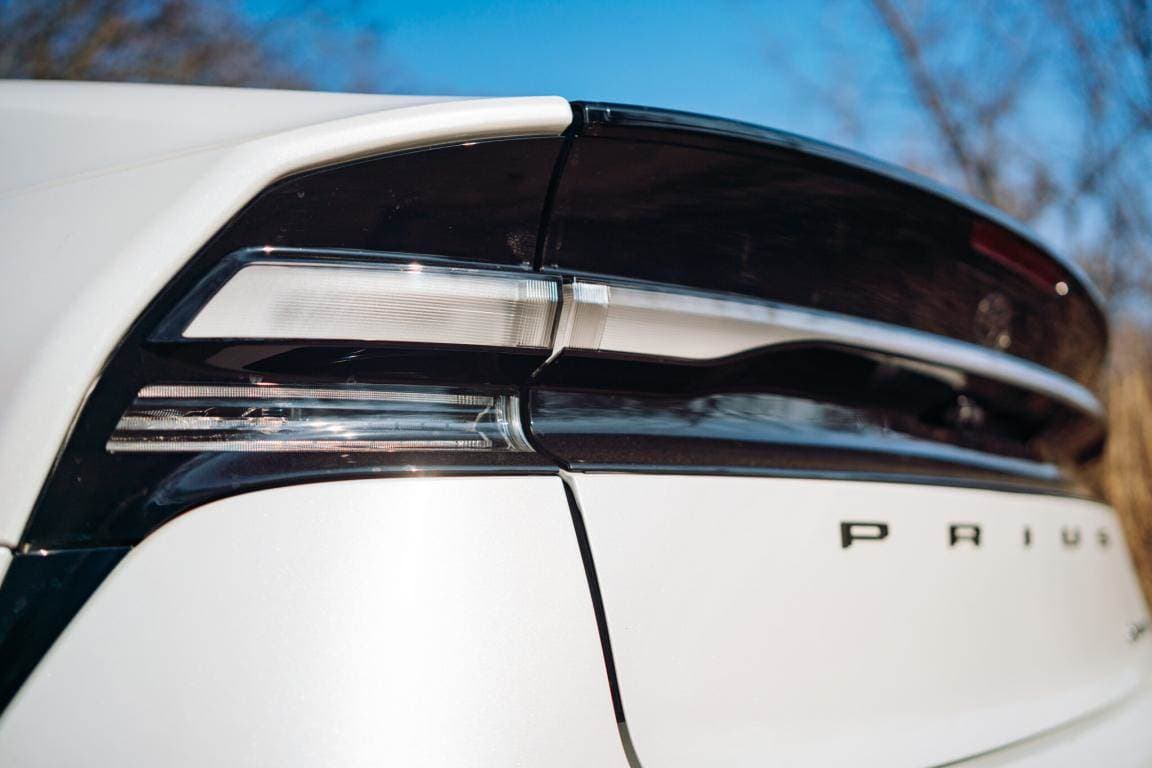 Toyota PRIUS - 11