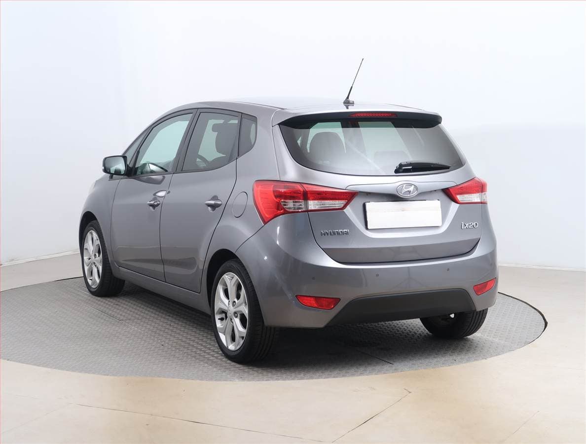 Hyundai ix20 - 4