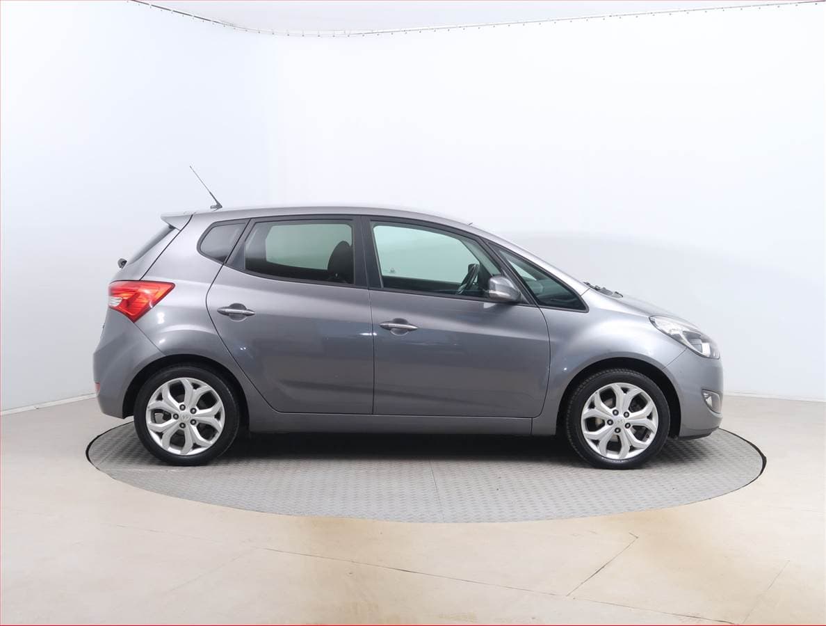 Hyundai ix20 - 6