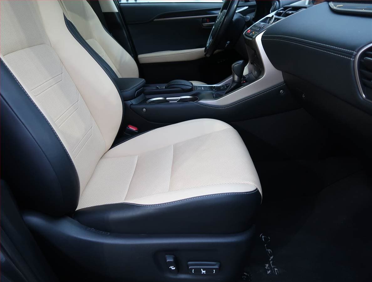 Lexus NX - 9
