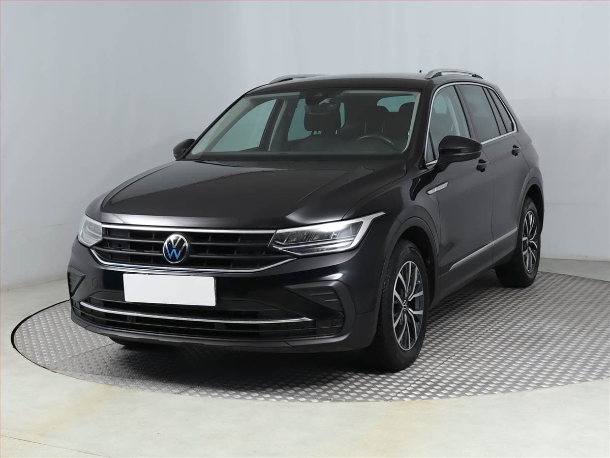 Volkswagen TIGUAN - 2