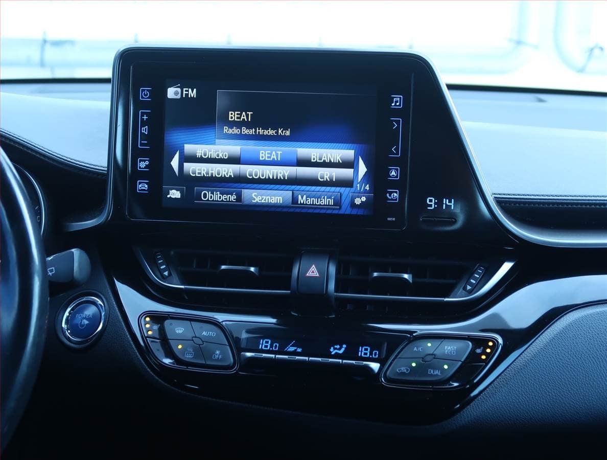 Toyota C-HR - 12