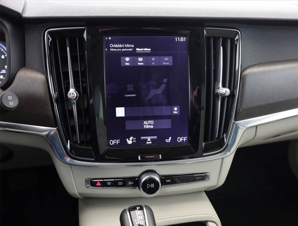 Volvo V90 - 10
