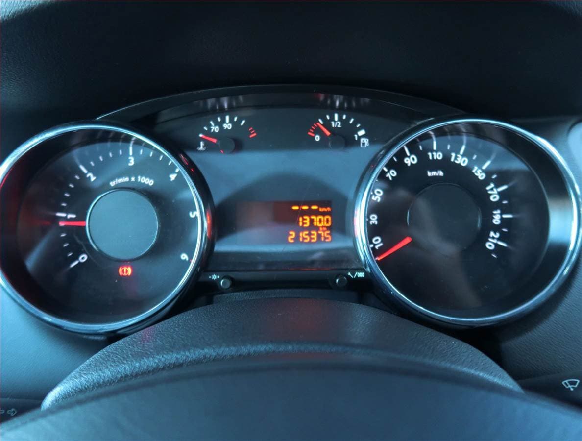 Peugeot 5008 - 11