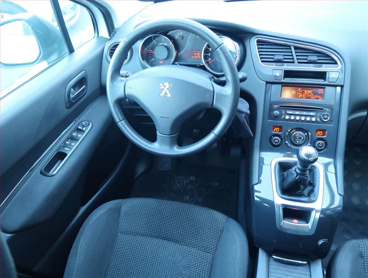 Peugeot 5008 - 7