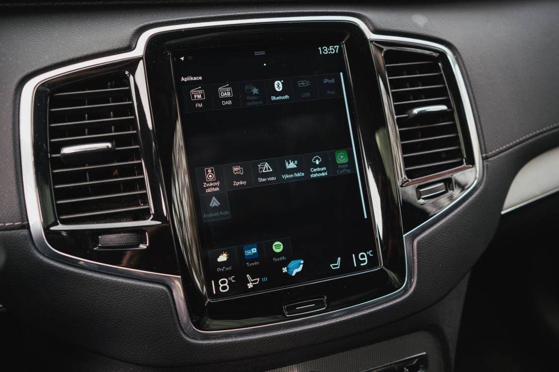Volvo XC90 - 12