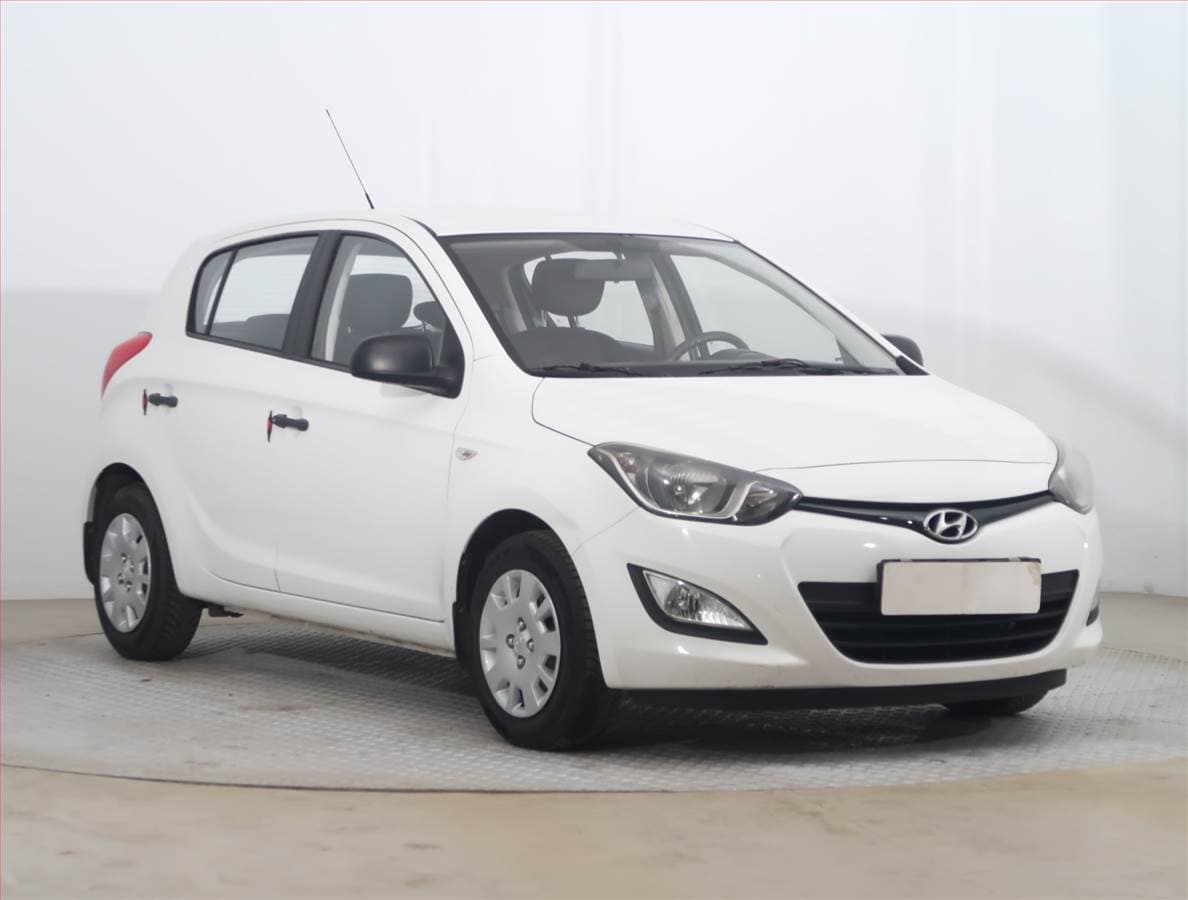 Hyundai i20 1.2, ČR,1.maj