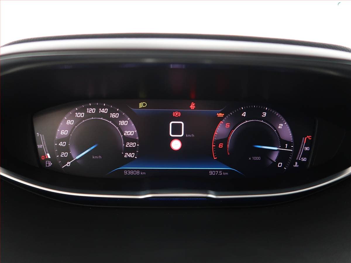 Peugeot 5008 - 11