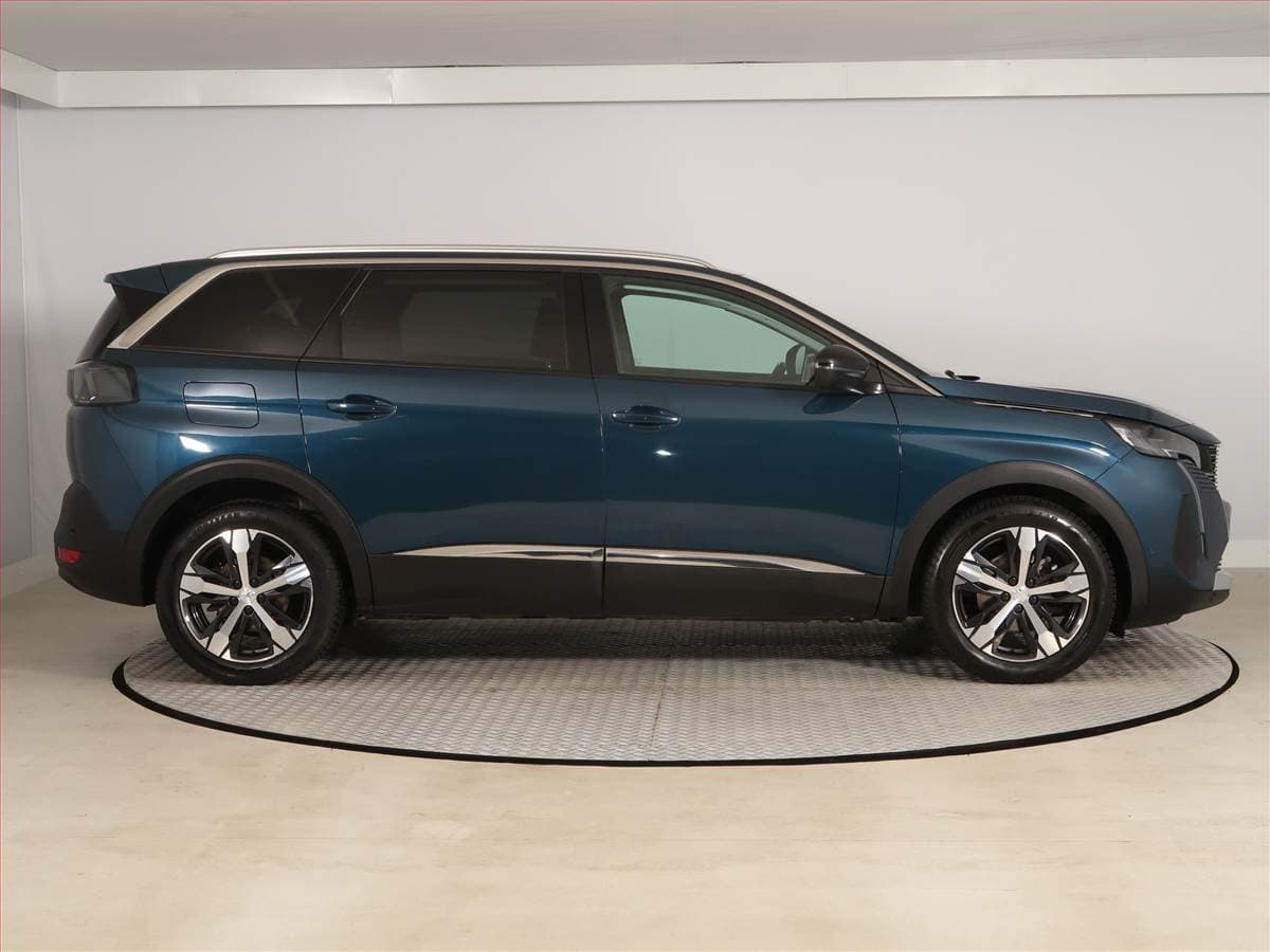 Peugeot 5008 - 6