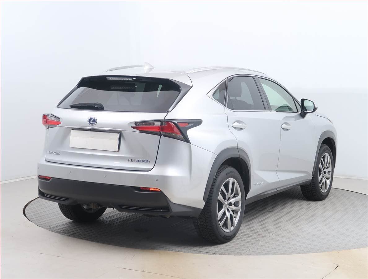 Lexus NX - 5