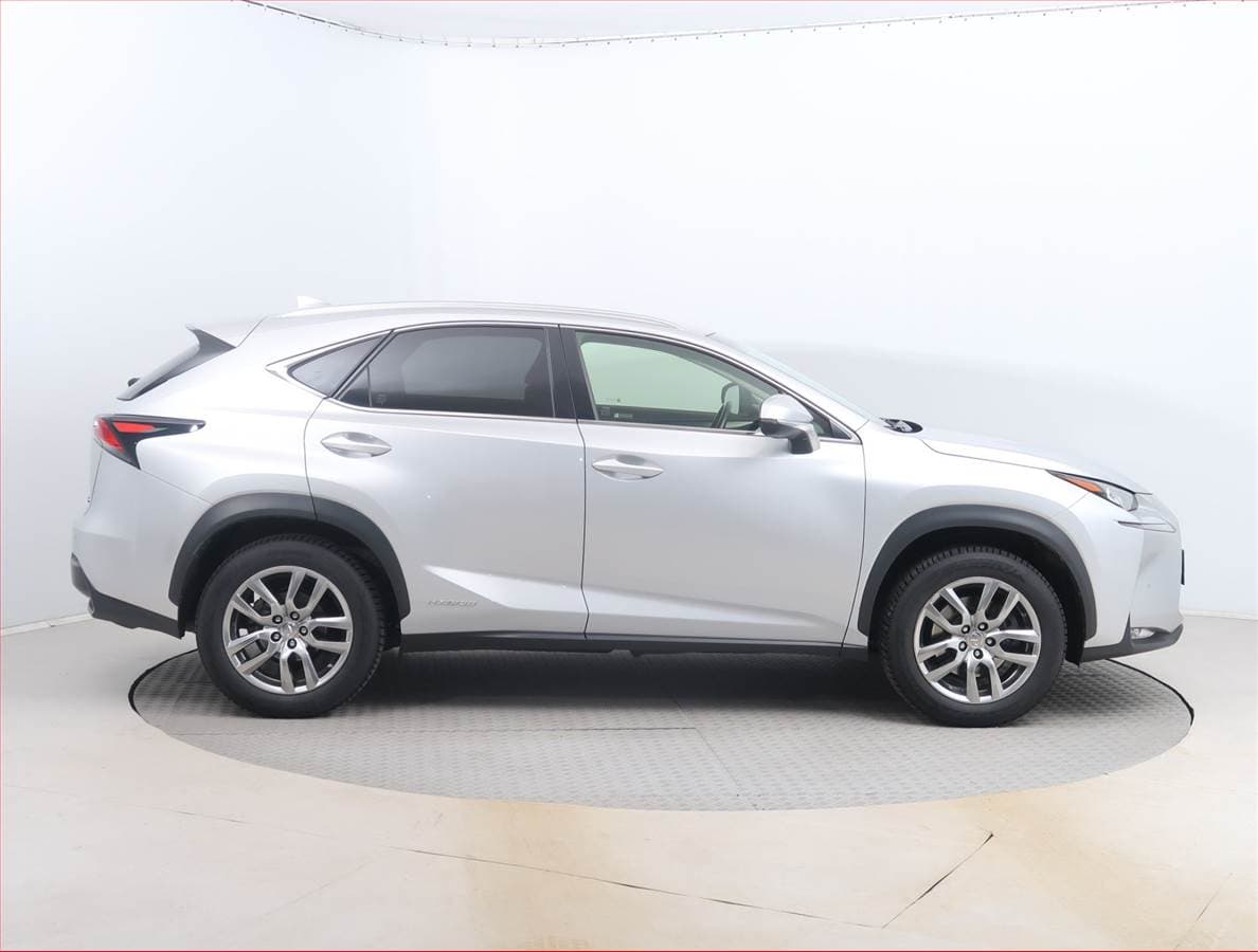 Lexus NX - 6