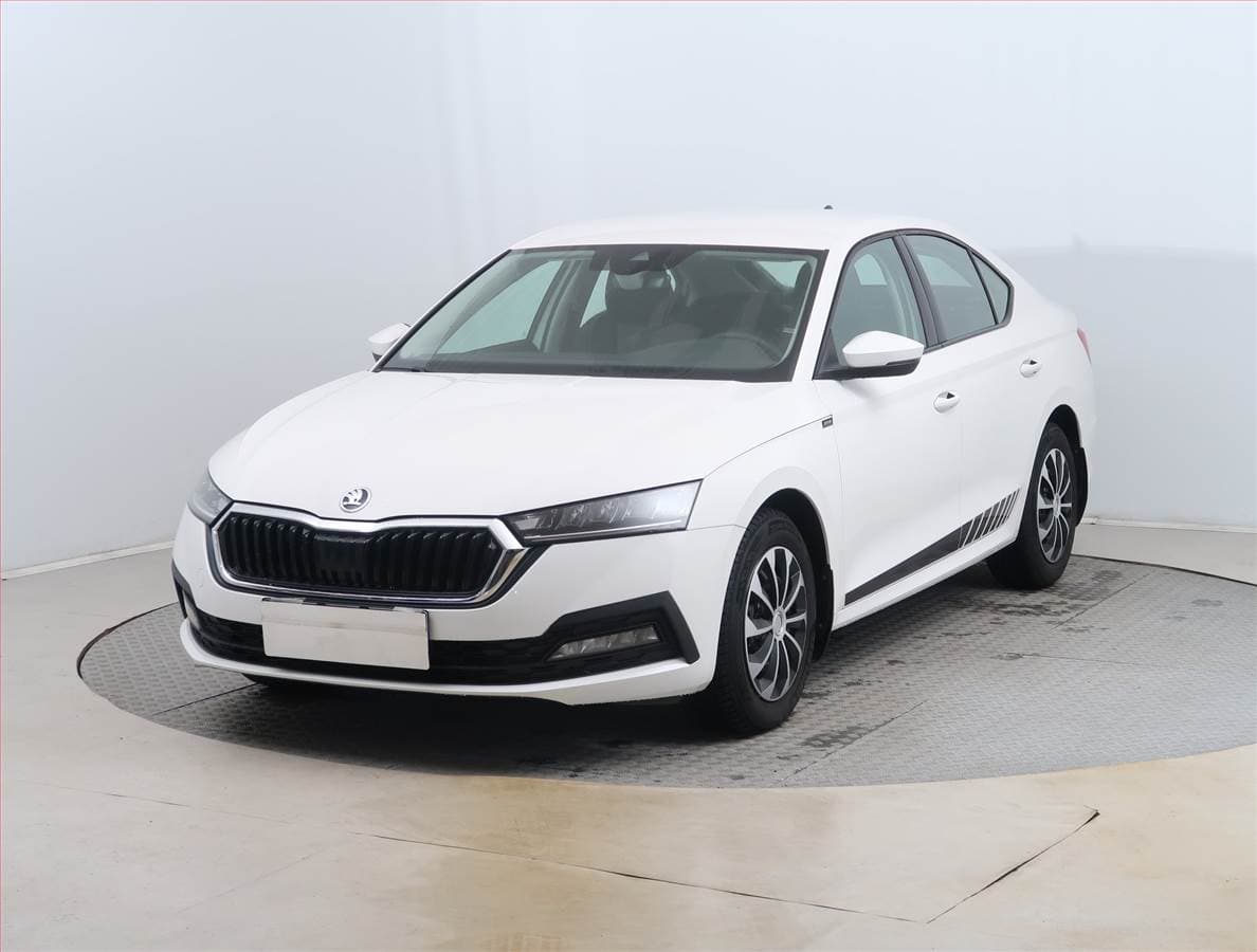Škoda OCTAVIA - 2