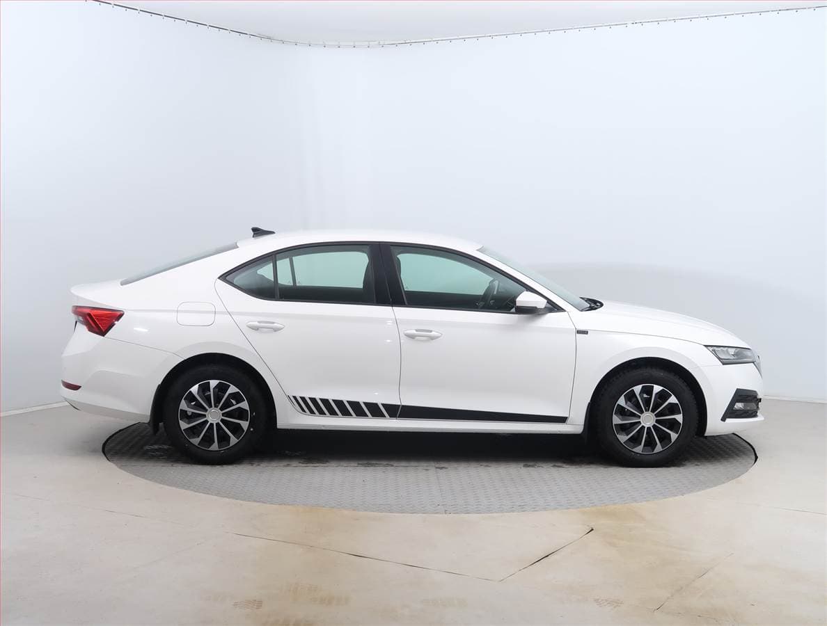 Škoda OCTAVIA - 6