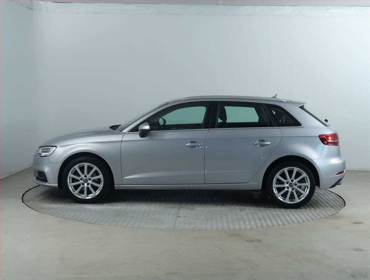 Audi A3 - 3
