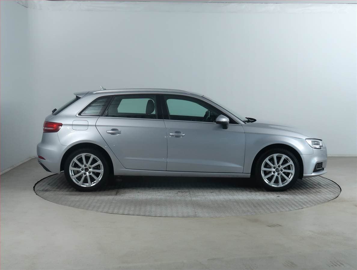 Audi A3 - 6