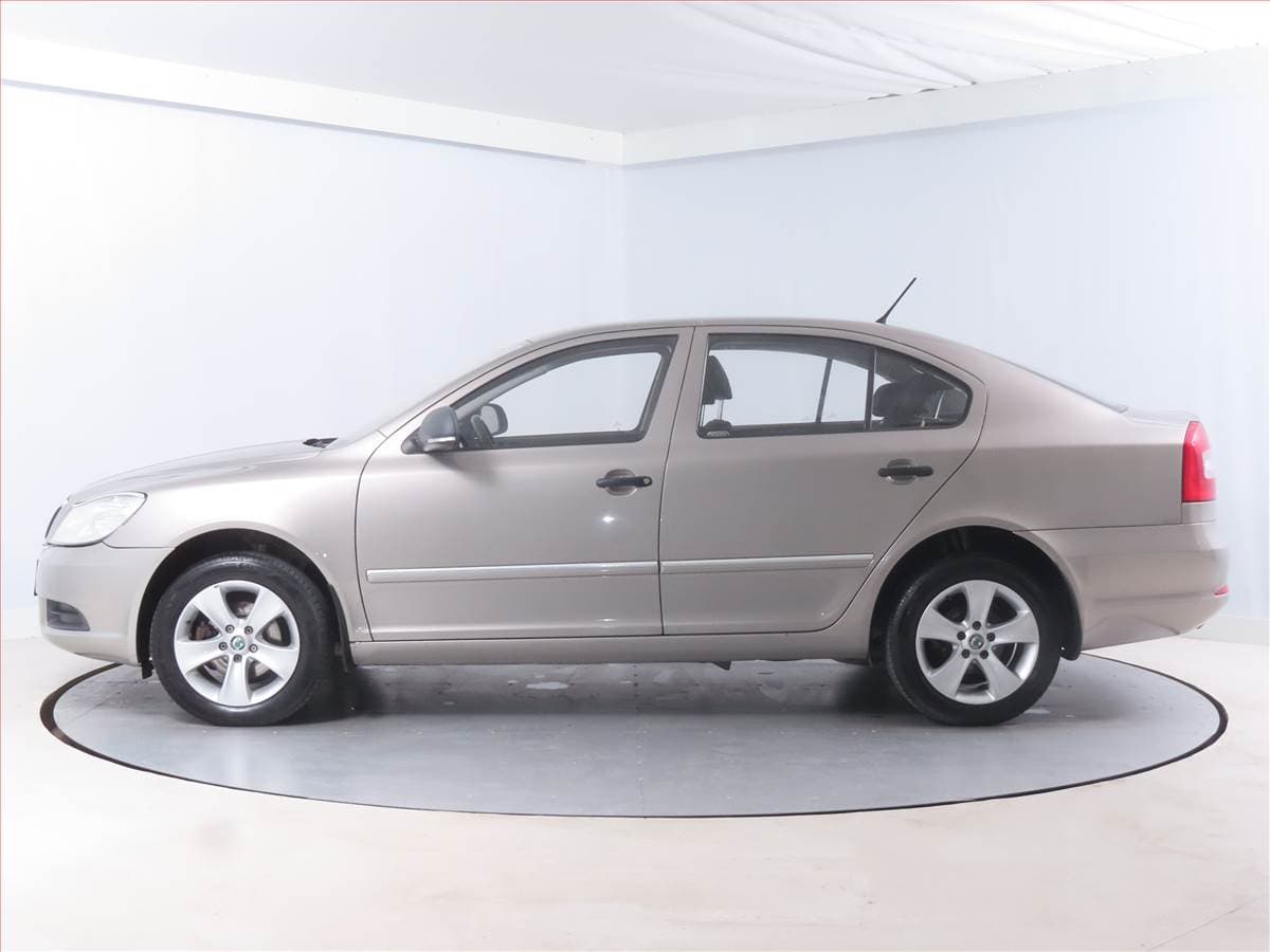 Škoda OCTAVIA - 3