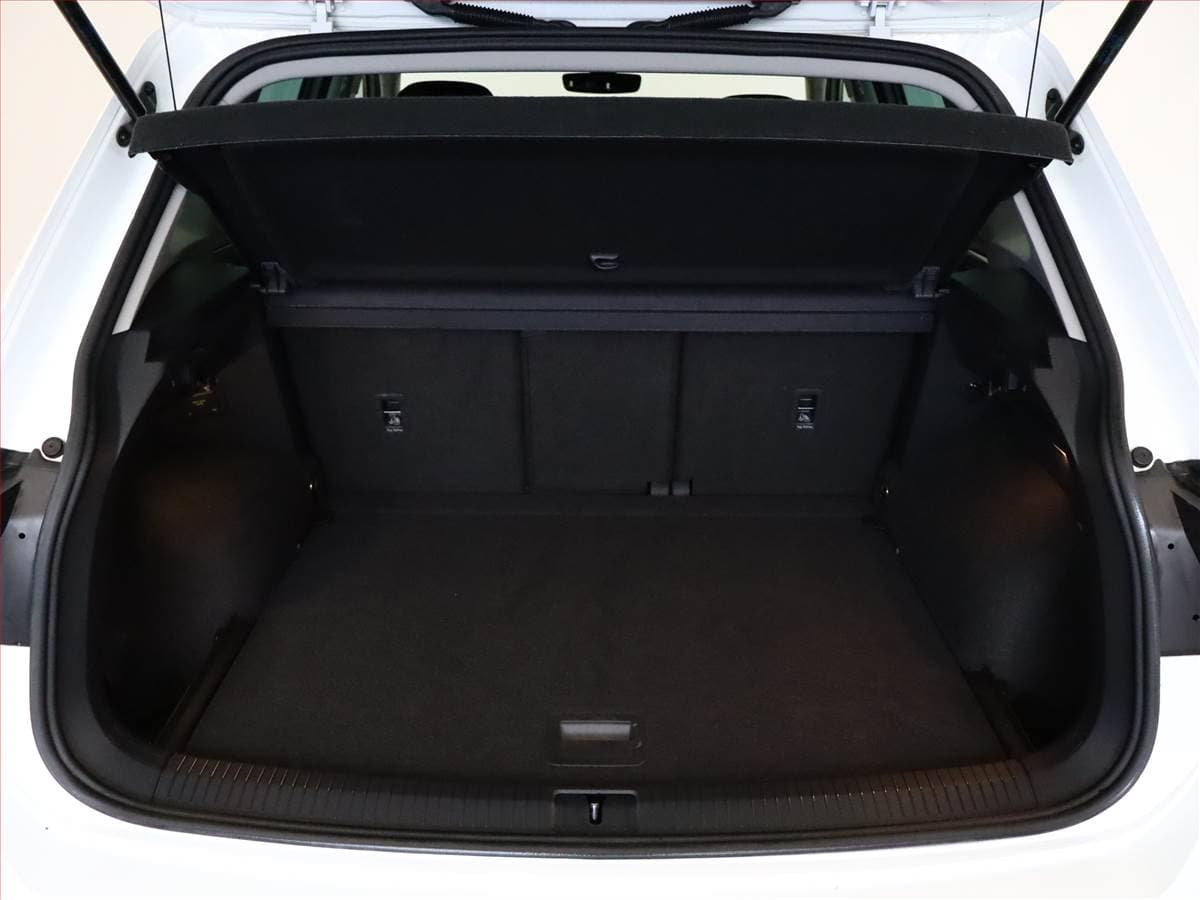 Volkswagen TIGUAN - 12