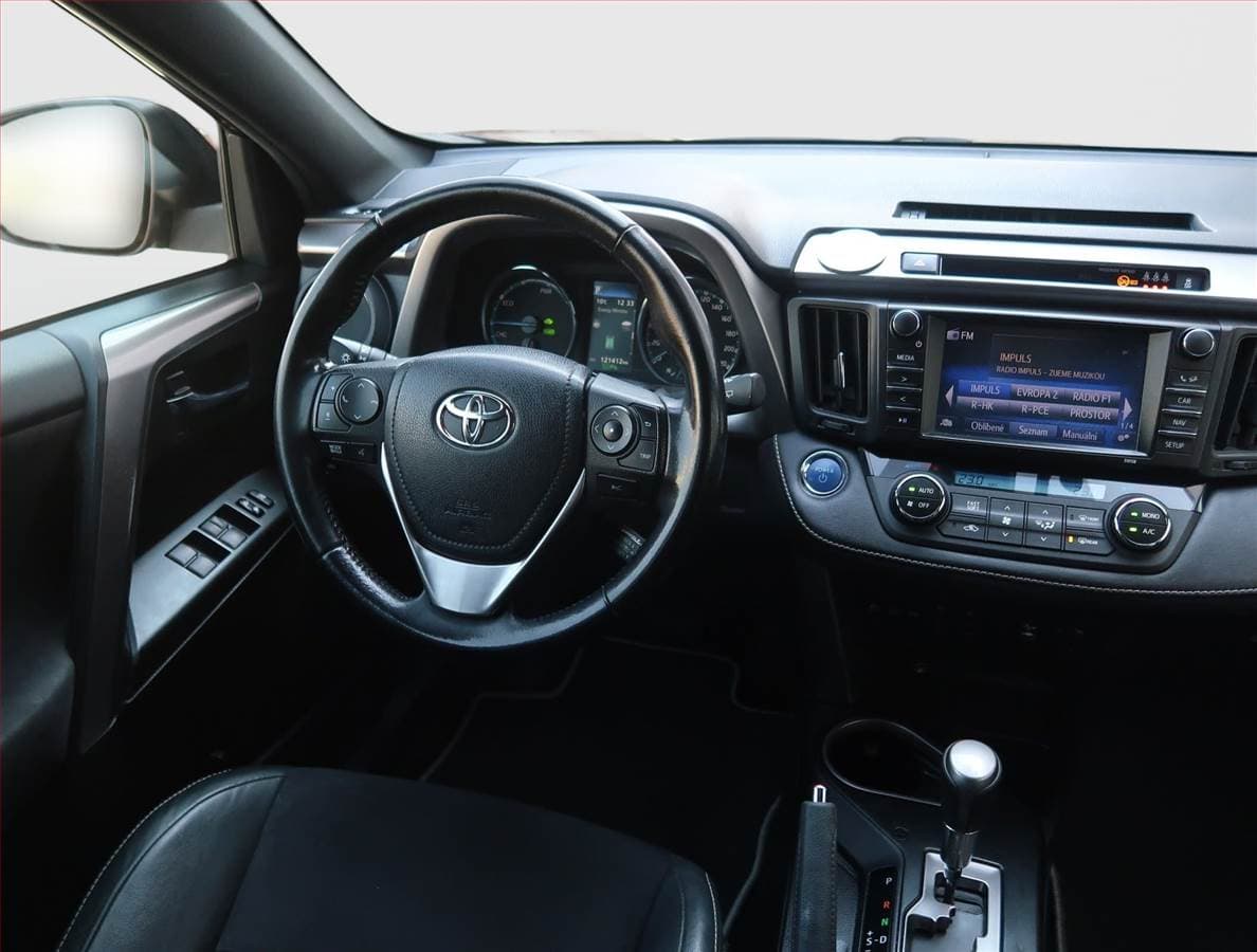 Toyota RAV4 - 7