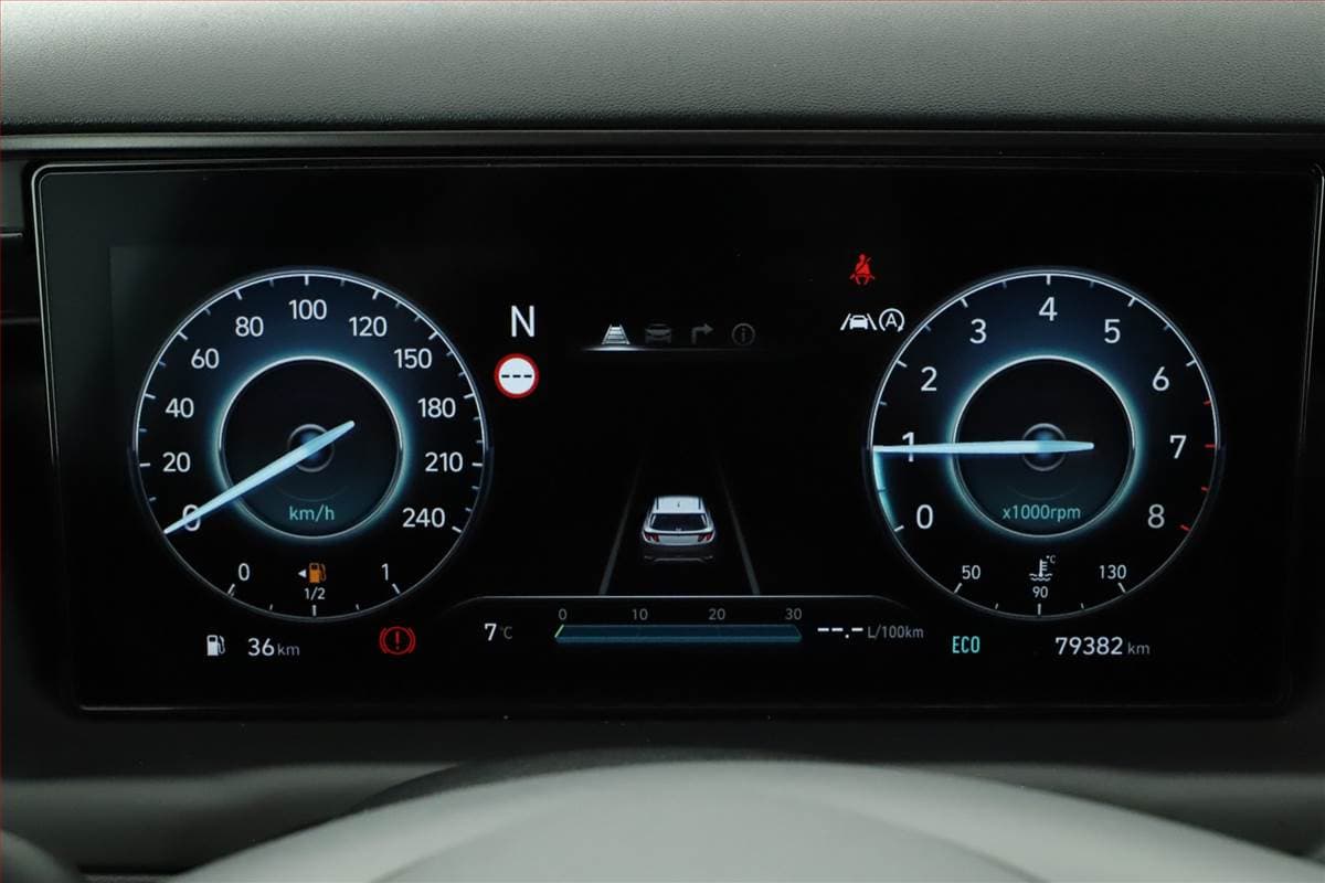 Hyundai TUCSON - 8