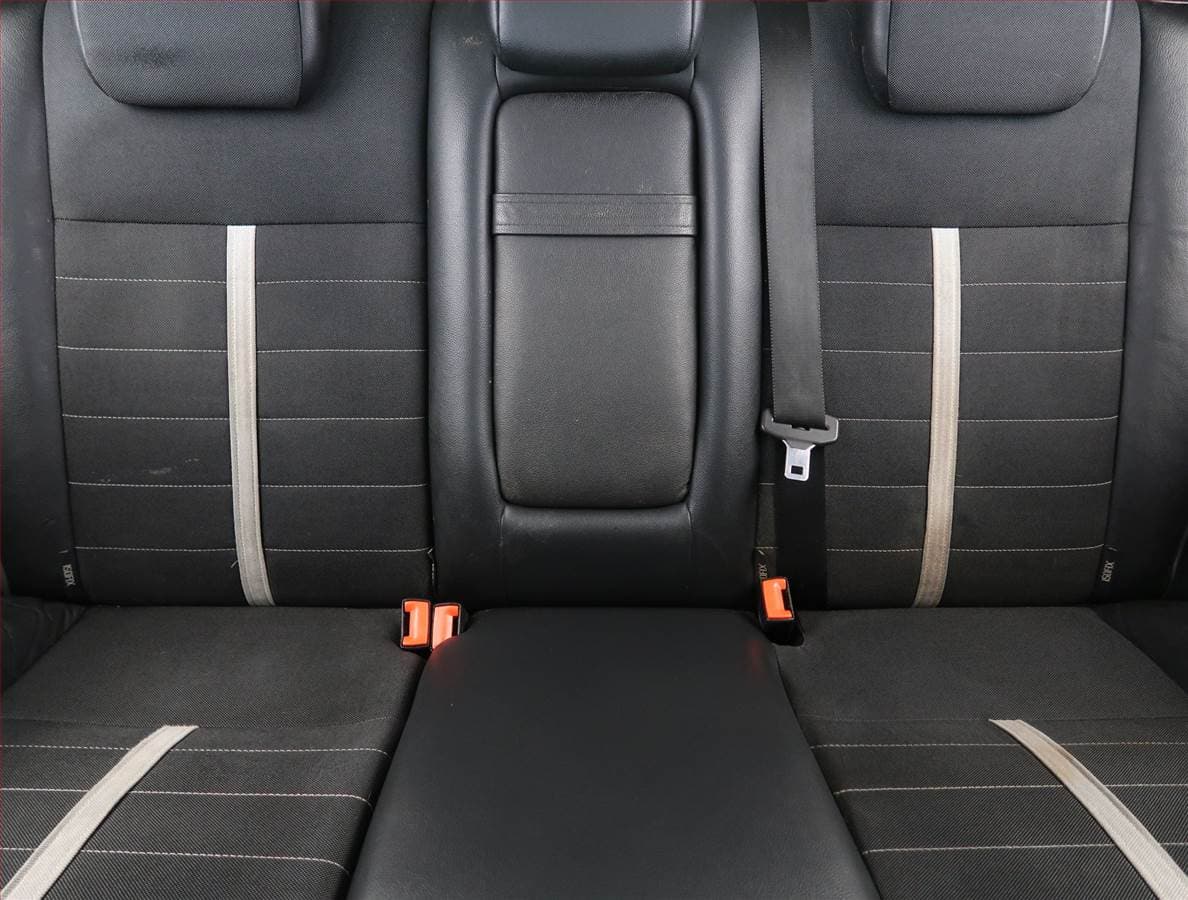 Ford KUGA - 10
