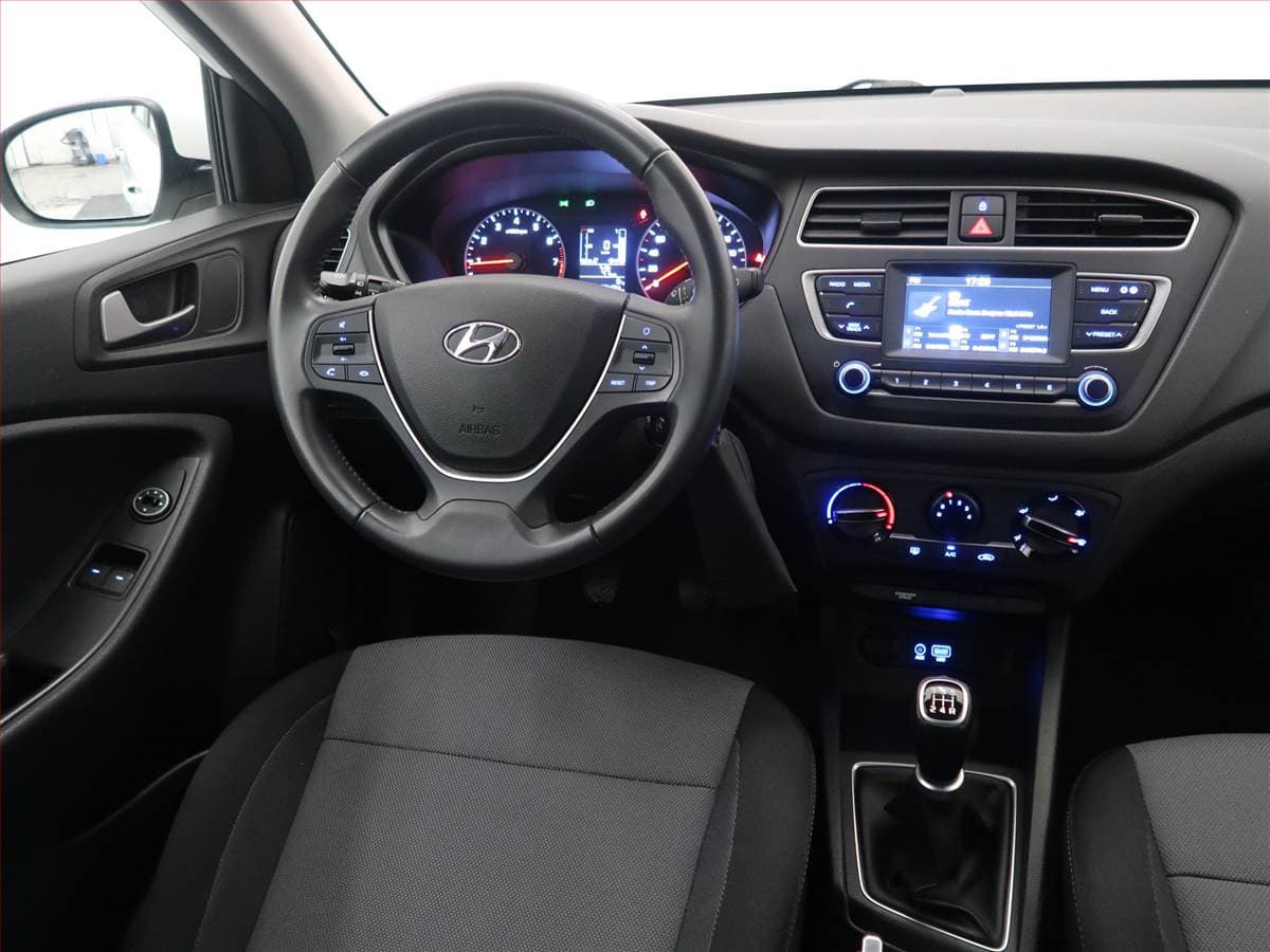 Hyundai i20 - 7
