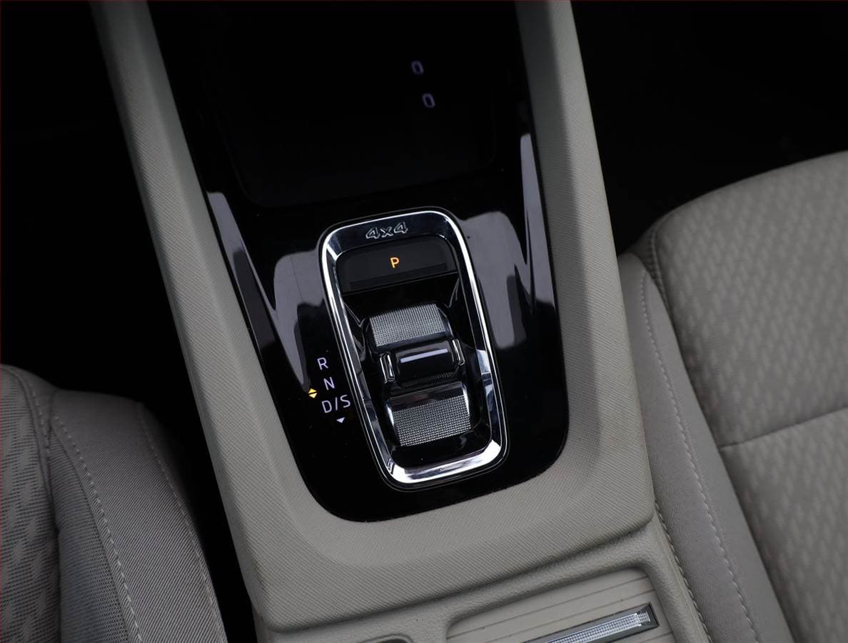 Škoda OCTAVIA - 11
