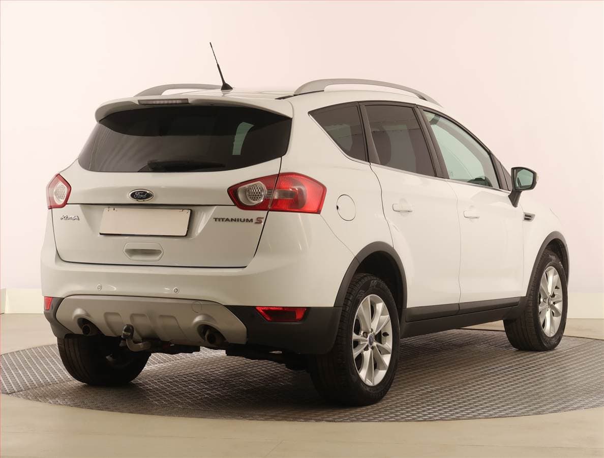 Ford Kuga - 5