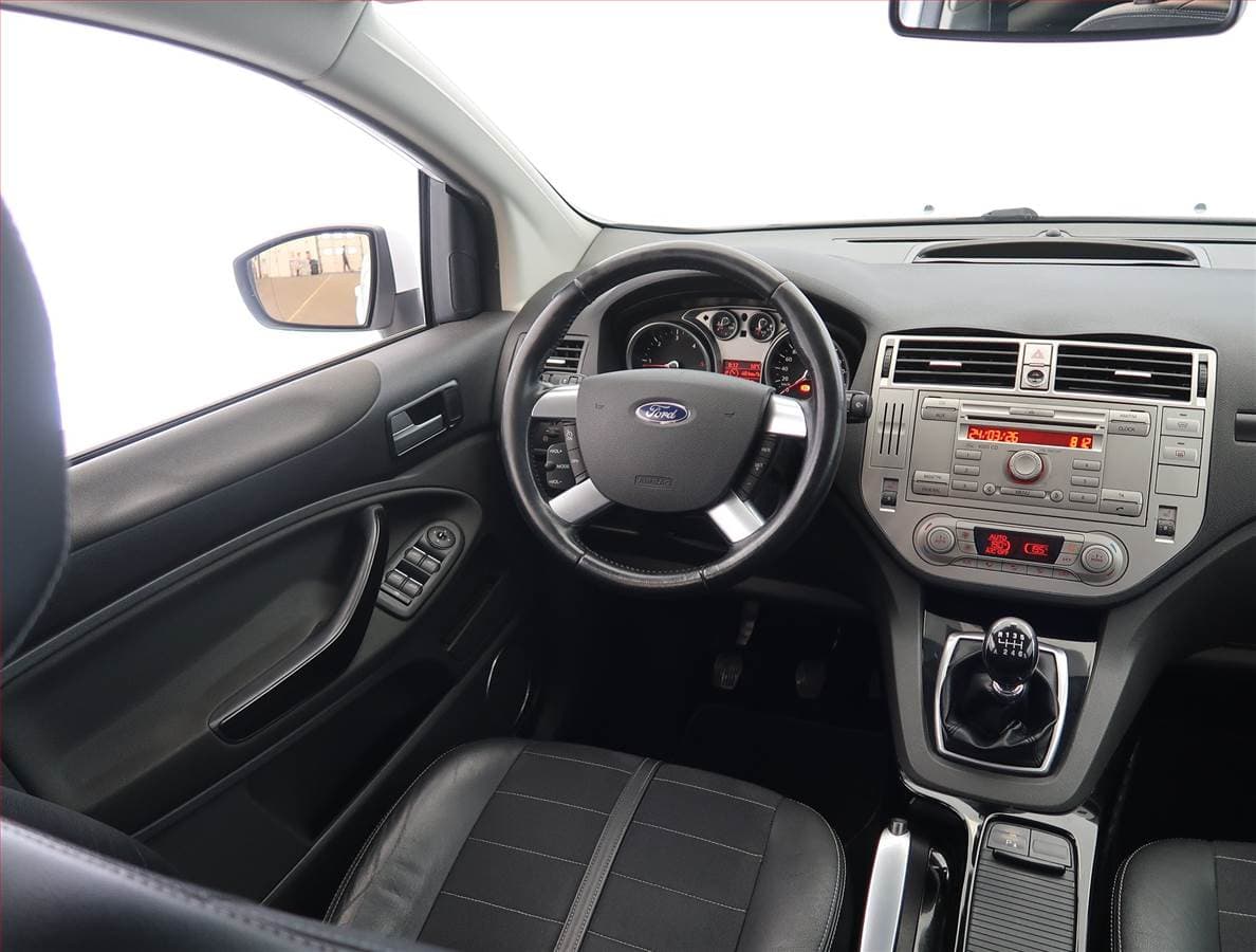 Ford Kuga - 7