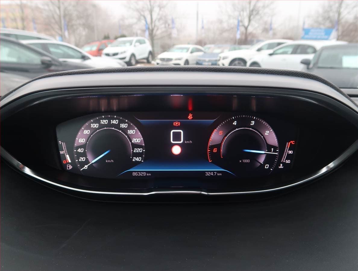 Peugeot 5008 - 11