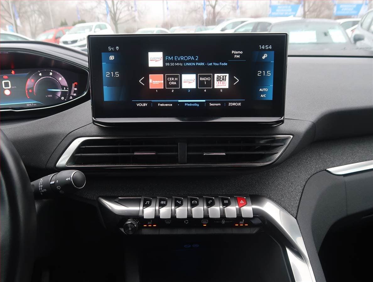 Peugeot 5008 - 12