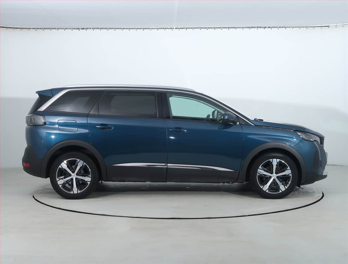 Peugeot 5008 - 6