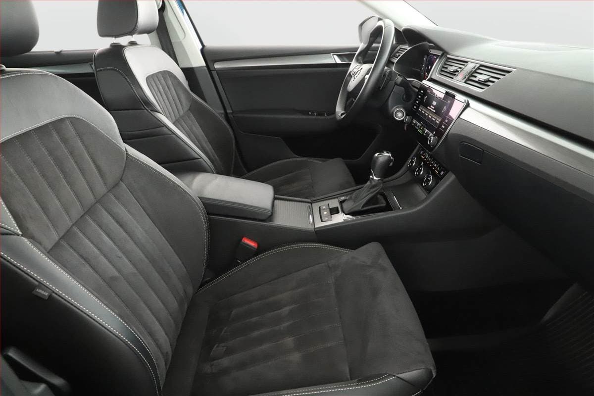 Škoda SUPERB - 7